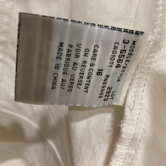 Simon Chang White Jean Jacket Size 16 - Picture 8 of 8